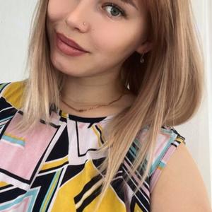 Девушки в Челябинске: Дарья, 24 - ищет парня из Челябинска