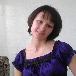 Девушки в Новокузнецке: Танюшка, 33 - ищет парня из Новокузнецка