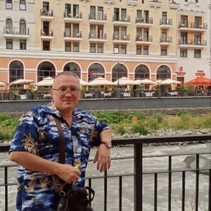 Парни в Череповце: Алексей, 47 - ищет девушку из Череповца