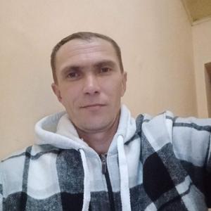 Парни в Череповце: Виталий, 37 - ищет девушку из Череповца