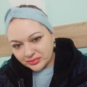 Девушки в Арзамасе: Ольга Меньшова, 39 - ищет парня из Арзамаса