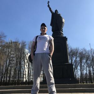 Леонид, 35 лет, Киров