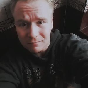 Антон, 33 года, Калуга
