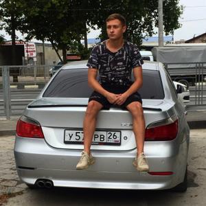Александр, 20 лет, Новороссийск