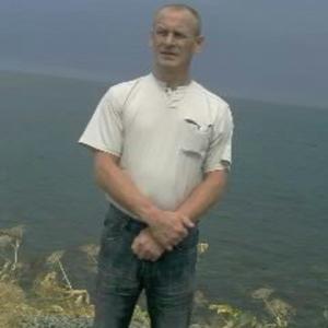 Парни в Нягани: Андрей Жерновой, 56 - ищет девушку из Нягани