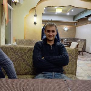Парни в Перми: Александр, 34 - ищет девушку из Перми