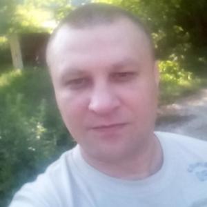Парни в Новомосковске: Алексей Щербаков, 44 - ищет девушку из Новомосковска