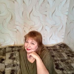 Девушки в Екатеринбурге: Лариса Иванова, 65 - ищет парня из Екатеринбурга