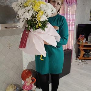 Девушки в Новосибирске: Ольга, 33 - ищет парня из Новосибирска
