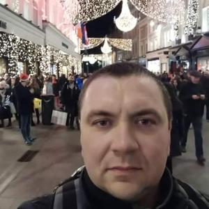 Василий, 39 лет, Киев