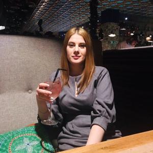 Девушки в Саратове: Юлия, 29 - ищет парня из Саратова