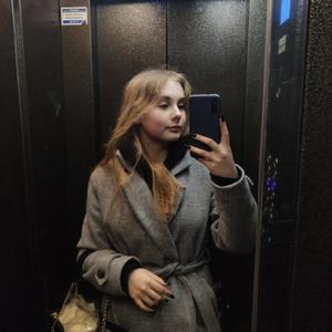 Елизавет, 20 лет, Калининград
