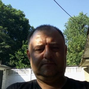Парни в Кишиневе: Radion Werme, 48 - ищет девушку из Кишинева