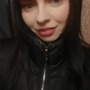 Девушки в Новороссийске: Настя, 29 - ищет парня из Новороссийска