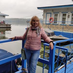Девушки в Сертолово: Ирина, 62 - ищет парня из Сертолово