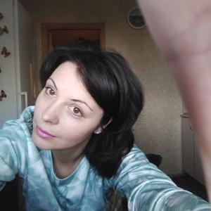 Девушки в Пскове: Галочка, 42 - ищет парня из Пскова