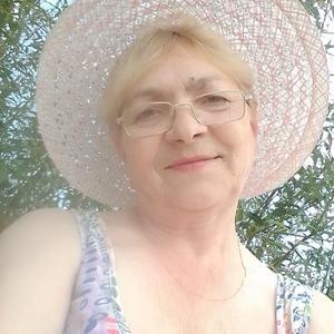 Елена, 63 года, Казань