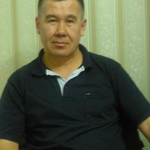 Парни в Чебоксарах (Чувашия): Алексей, 62 - ищет девушку из Чебоксар (Чувашия)