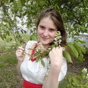 Девушки в Комсомольске-На-Амуре: Полина, 28 - ищет парня из Комсомольска-На-Амуре