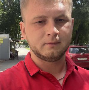Парни в Бердске: Александр, 27 - ищет девушку из Бердска