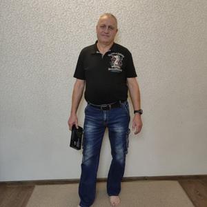 Парни в Владивостоке: Sergey, 61 - ищет девушку из Владивостока