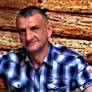 Парни в Кемерово: Виталий, 49 - ищет девушку из Кемерово