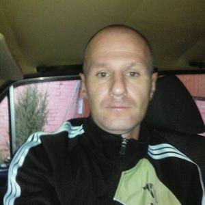 Mikhail, 49 лет, Калуга