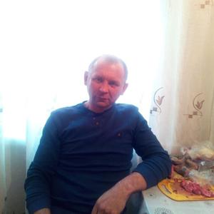Парни в Петропавловске-Камчатском: Евгений Манзуров, 45 - ищет девушку из Петропавловска-Камчатского