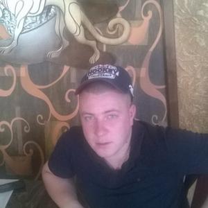 Парни в Балашове: Максим Земцов, 35 - ищет девушку из Балашова