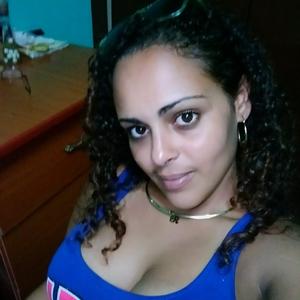 Девушки в Cuba: Mairin, 30 - ищет парня из Cuba