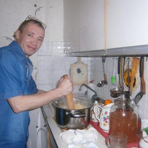 Парни в Новочебоксарске: Андрей, 50 - ищет девушку из Новочебоксарска