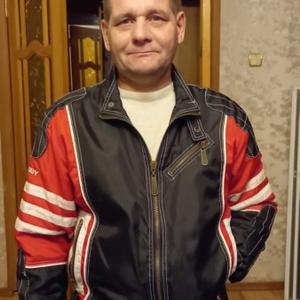 Михаил, 52 года, Казань