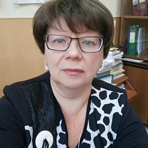 Девушки в Томске: Ольга, 67 - ищет парня из Томска
