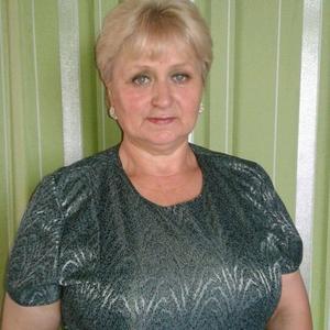 Алена, 62 года, Барнаул