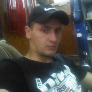 Парни в Омске: Егор, 33 - ищет девушку из Омска
