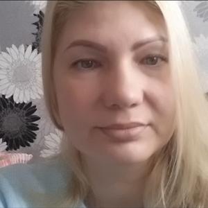 Ольга, 47 лет, Казань