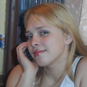 Юленька, 31 год, Екатеринбург