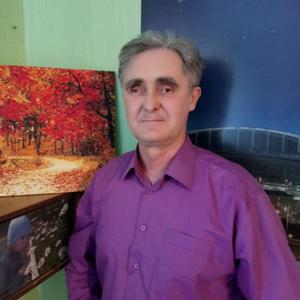 Парни в Ижевске: Вячеслав Черкасов, 63 - ищет девушку из Ижевска