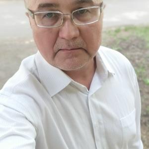 Парни в Уфе (Башкортостан): Альберт, 58 - ищет девушку из Уфы (Башкортостан)