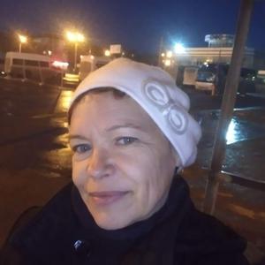 Девушки в Кушнаренково: Мила, 48 - ищет парня из Кушнаренково