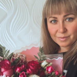 Девушки в Ковров: Елена, 40 - ищет парня из Ковров