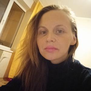 Девушки в Татарстане: Екатерина, 43 - ищет парня из Татарстана