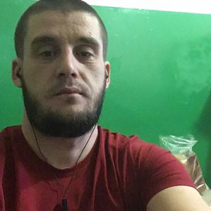 Парни в Черкесске: Muhamed, 40 - ищет девушку из Черкесска