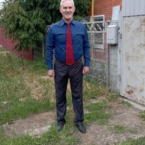 Александр, 70 лет, Новокубанск