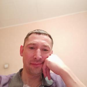 Парни в Томске: Тарас, 46 - ищет девушку из Томска