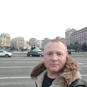 Парни в Киеве (Украина): Руслан Луценко, 40 - ищет девушку из Киева (Украина)