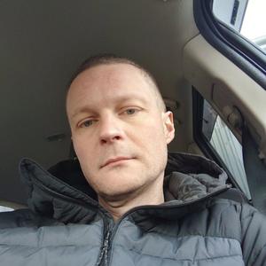 Виктор, 45 лет, Минск