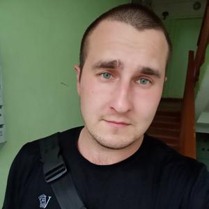 Парни в Ижевске: Максим, 28 - ищет девушку из Ижевска