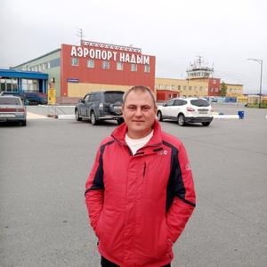 Парни в Надыме: Дмитрий Фурса, 45 - ищет девушку из Надыма