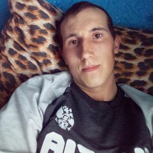 Илья, 24 года, Асино